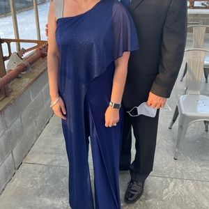 Eveningwear  Jumpsuit size 6 Shimmering Blue wedding formal semi-formal